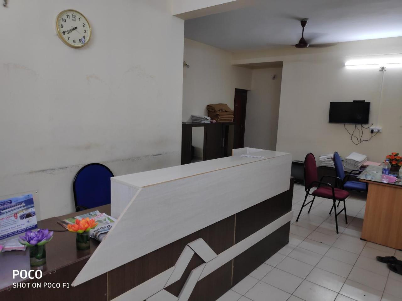 Hotel Silver Space Ernakulam Zewnętrze zdjęcie